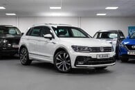 Volkswagen Tiguan R-Line Tech Tdi S- Image 1