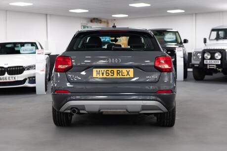 Audi Q2 Sport 30 Tdi S-A 14