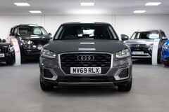 Audi Q2 Sport 30 Tdi S-A 1