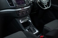 Volkswagen Sharan Se Navigation Tdi Image 9