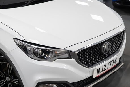 MG ZS Exclusive 17