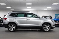 Skoda Karoq Se Tsi Image 9