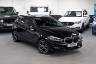 BMW 1 Series Sport Auto Image 2