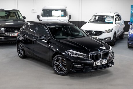 BMW 1 Series Sport Auto 2