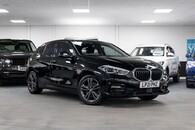 BMW 1 Series Sport Auto Image 1