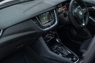 Vauxhall Grandland X Sport Nav T D Image 22