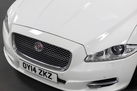 Jaguar XJ D V6 PORTFOLIO L 33