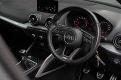 Audi Q2 TFSI S LINE 3