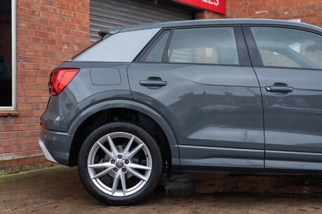 Audi Q2 TFSI S LINE 9