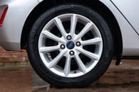 Ford Fiesta TITANIUM Image 24