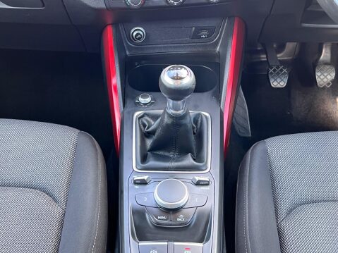 Audi Q2 1.0 TFSI 30 Sport Euro 6 (s/s) 5dr 44