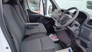 Vauxhall Movano 2.3 CDTi 3500 BiTurbo Edition FWD L3 H2 Euro 6 5dr 7