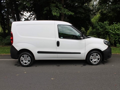 Fiat Doblo 1.3 MultiJetII L1 H1 Euro 6 (s/s) 4dr 3