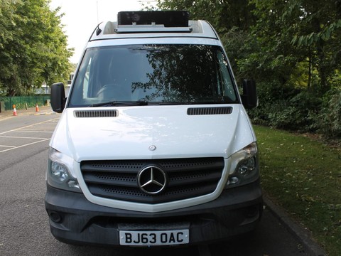 Mercedes-Benz Sprinter 2.1 313 CDi RWD L2 4dr 4