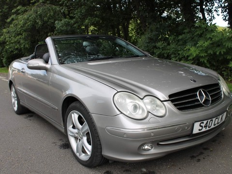 Mercedes-Benz CLK 3.2 CLK320 Avantgarde Cabriolet 2dr 25