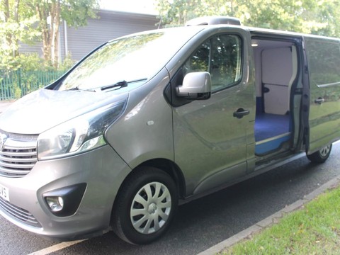 Vauxhall Vivaro 1.6 CDTi 2900 BiTurbo ecoTEC Sportive L2 H1 Euro 6 (s/s) 5dr 30