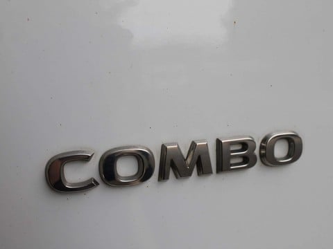 Vauxhall Combo 1.6 Turbo D 2300 Sportive L1 H1 Euro 6 (s/s) 4dr 11