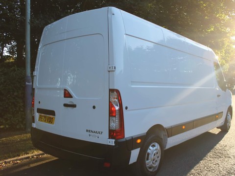 Renault Master 2.3 dCi 35 Business FWD LWB Medium Roof Euro 6 4dr 3