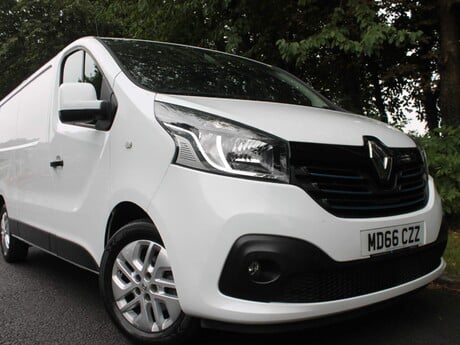 Renault Trafic 1.6 dCi 29 Sport Nav LWB Standard Roof Euro 6 5dr