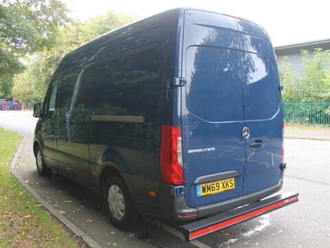 Mercedes-Benz Sprinter 2.1 314 CDi BlueEFFICIENCY RWD L2 2dr 5