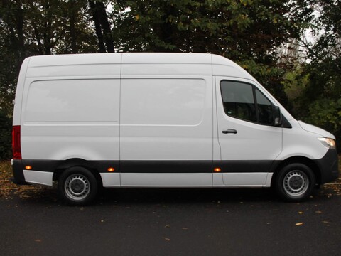 Mercedes-Benz Sprinter 2.1 316 CDI RWD L2 H1 Euro 6 5dr 3