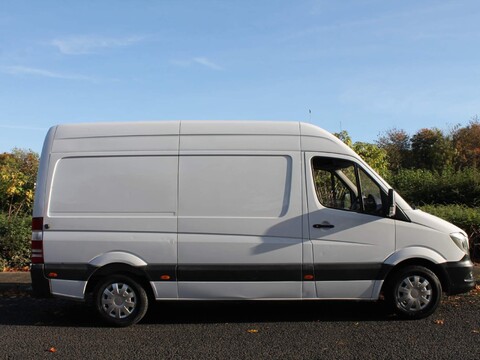 Mercedes-Benz Sprinter 2.1 314 CDi RWD L2 5dr 2