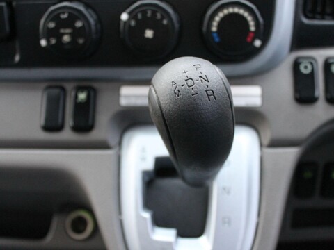 Fuso Canter 3.0 TD 3C15 Duonic 2dr (EEV) 17