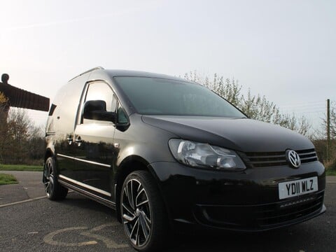 Volkswagen Caddy Volkswagen Caddy 2.0l 6 speed manual 6dr 9