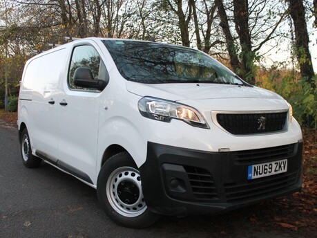 Peugeot Expert 1.5 BlueHDi 1000 Professional Standard Panel Van MWB Euro 6 (s/s) 6dr