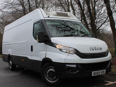 Iveco Daily 2.3 TD 13V 35S 4100 (International Edition) HiMatic L3 H2 4dr 1