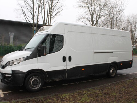 Iveco Daily 2.3 TD 13V 35S 4100 (International Edition) HiMatic L3 H2 4dr 5