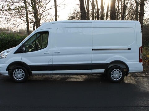 Ford Transit 2.2 TDCi 350 FWD L3 H2 Euro 5 5dr 8