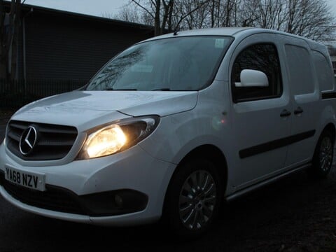 Mercedes-Benz Citan 1.5 111 CDI L2 Euro 5 5dr 7