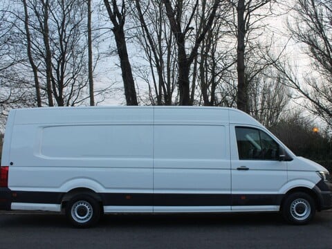 Volkswagen Crafter 2.0 TDI CR35 Trendline Maxi Panel Van FWD XLWB High Roof Euro 6 (s/s) 5dr 2