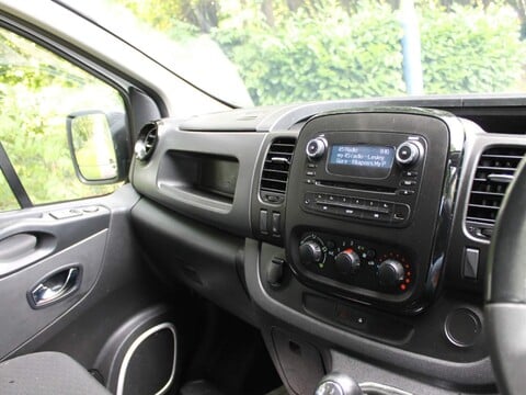 Vauxhall Vivaro 1.6 CDTi 2900 Sportive L2 H1 Euro 6 5dr 16