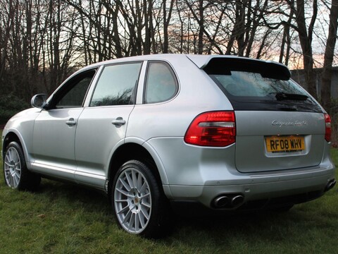 Porsche Cayenne 4.8 Turbo Tiptronic S AWD 5dr 5