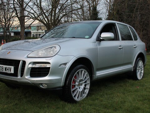 Porsche Cayenne 4.8 Turbo Tiptronic S AWD 5dr 7