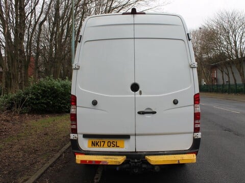 Mercedes-Benz Sprinter 2.1 314 CDi RWD L2 5dr 4