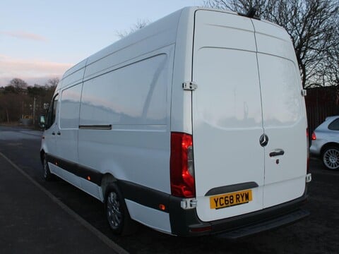 Mercedes-Benz Sprinter 2.1 311 CDI RWD L3 H2 Euro 6 5dr 6