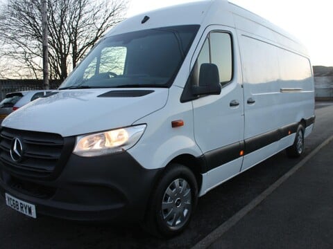 Mercedes-Benz Sprinter 2.1 311 CDI RWD L3 H2 Euro 6 5dr 8