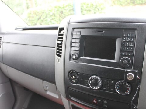 Mercedes-Benz Sprinter 2.1 314 CDi RWD L2 5dr 23
