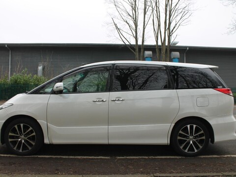 Toyota Estima estima 6