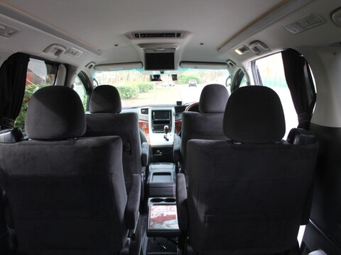 Toyota Vellfire Black Edition,Lpg conversion 2WD 12