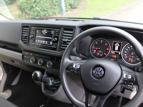 Volkswagen Crafter 2.0 TDI CR35 Trendline FWD LWB High Roof Euro 6 (s/s) 5dr 10