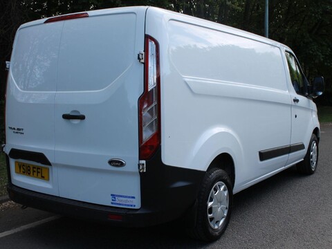 Ford Transit Custom 2.0 300 EcoBlue L2 H1 Euro 6 5dr 3