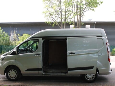 Ford Transit Custom 2.0 300 EcoBlue Trend L2 H2 Euro 6 (s/s) 5dr 8