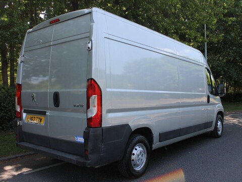 Peugeot Boxer 2.0 BlueHDi 335 Professional L3 H2 Euro 6 5dr 3