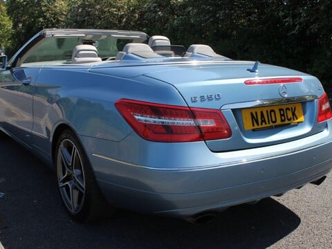 Mercedes-Benz E Class 3.0 E350 CDI V6 BlueEfficiency SE Cabriolet G-Tronic Euro 5 2dr 5