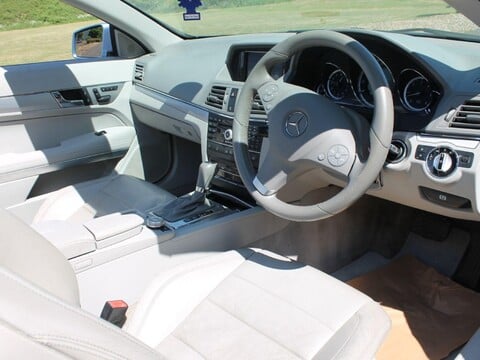 Mercedes-Benz E Class 3.0 E350 CDI V6 BlueEfficiency SE Cabriolet G-Tronic Euro 5 2dr 10
