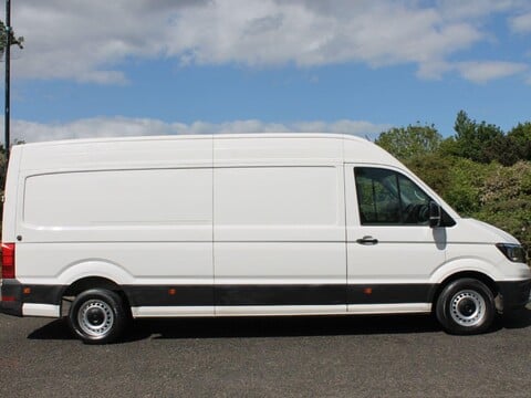 Volkswagen Crafter 2.0 TDI CR35 Trendline RWD LWB High Roof Euro 6 (s/s) 5dr 2